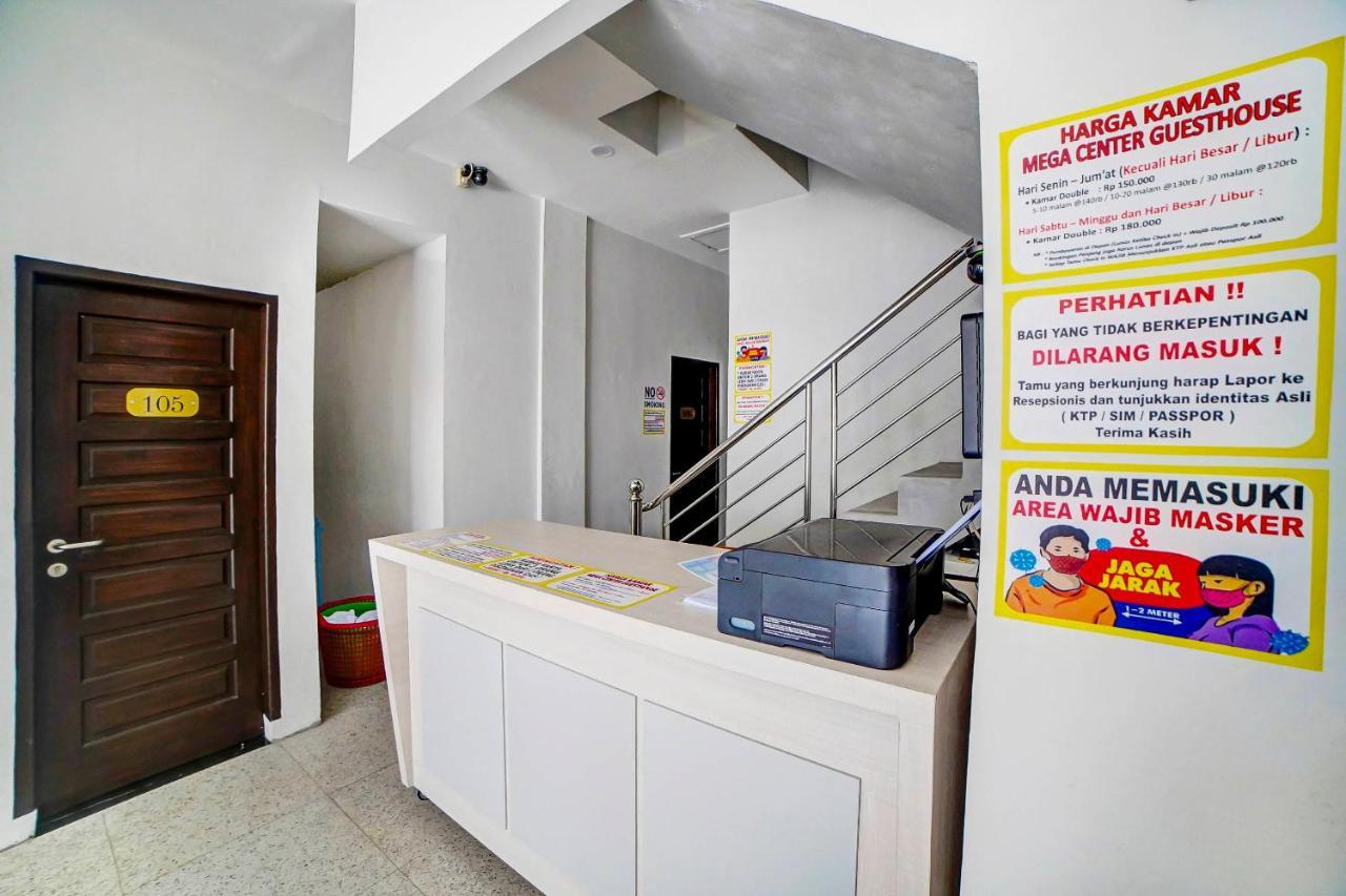 Oyo 91211 Mega Comfort Guest House Medan Zewnętrze zdjęcie